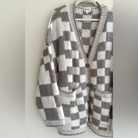BIBI Oversized Chunky Grey and White Checkered Boyfriend Cardigan, Size Small - Picture 3 of 16